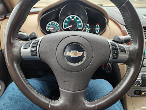 Used 2008 Chevrolet Malibu LTZ image 21