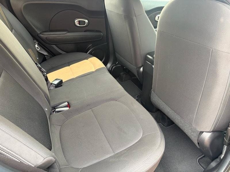 Used 2015 Kia Soul FWD image 7