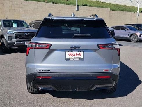 Certified 2026 Chevrolet Equinox RS image 8