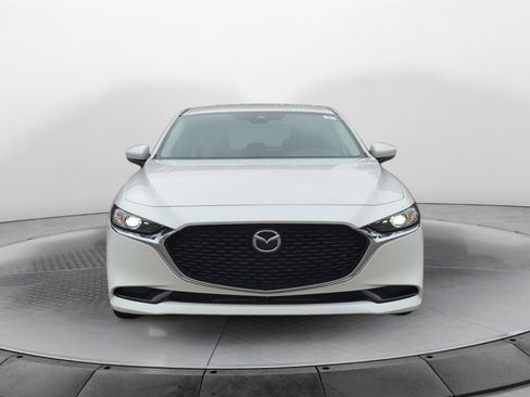 Used 2019 MAZDA MAZDA3 Sedan w/ Select Package image 2