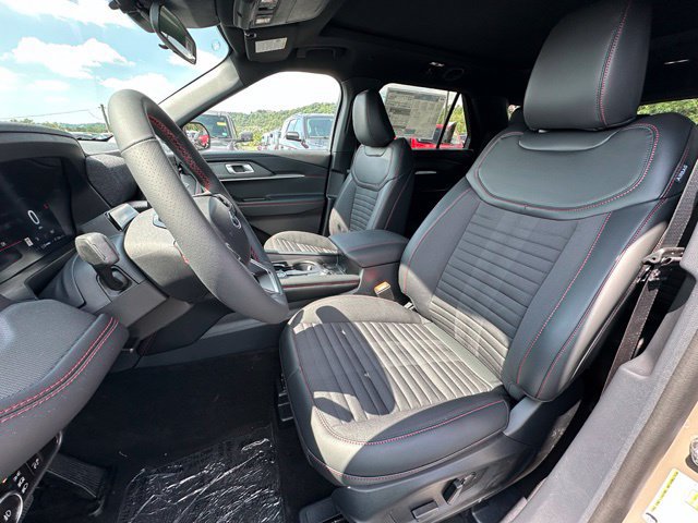 New 2026 Ford Explorer ST-Line AWD/4WD image 18