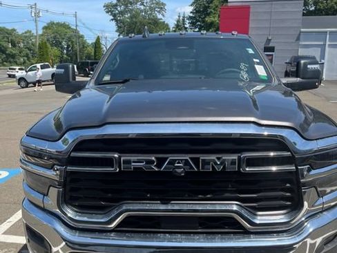 New 2026 RAM 2500 Big Horn AWD/4WD image 8