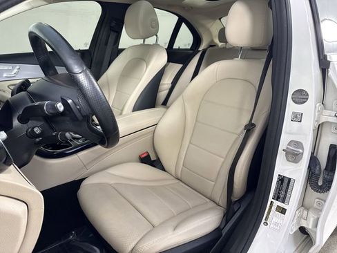 Used 2018 Mercedes-Benz C 300 4MATIC Sedan image 18