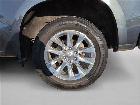 Used 2020 Chevrolet Silverado 1500 LTZ image 23