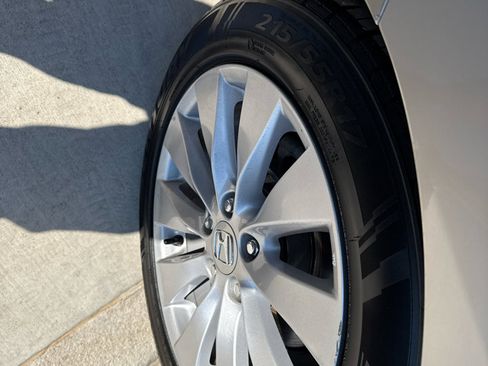 Used 2014 Honda Accord EX-L image 21