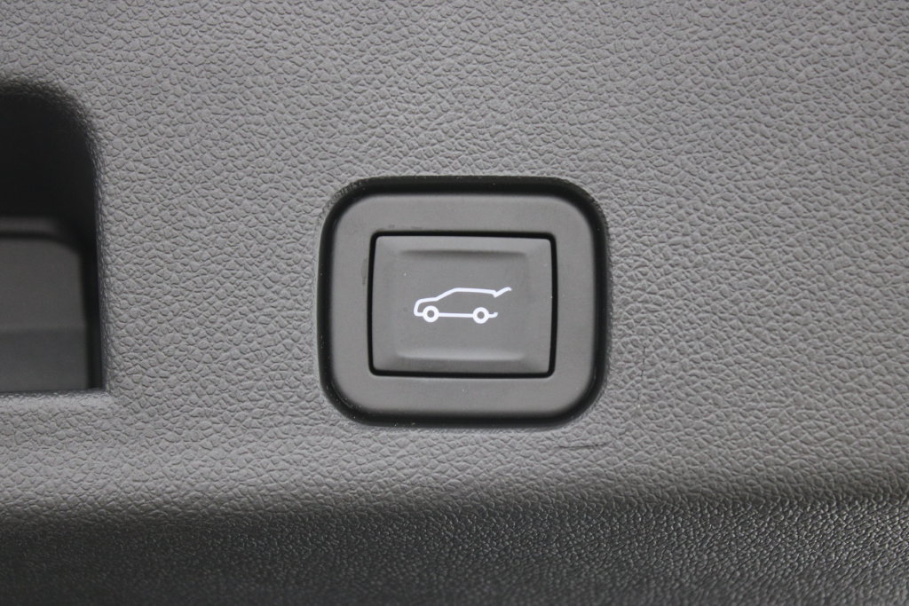 Used 2026 Chevrolet Traverse Z71 w/ Enhanced Driving Package AWD/4WD image 30