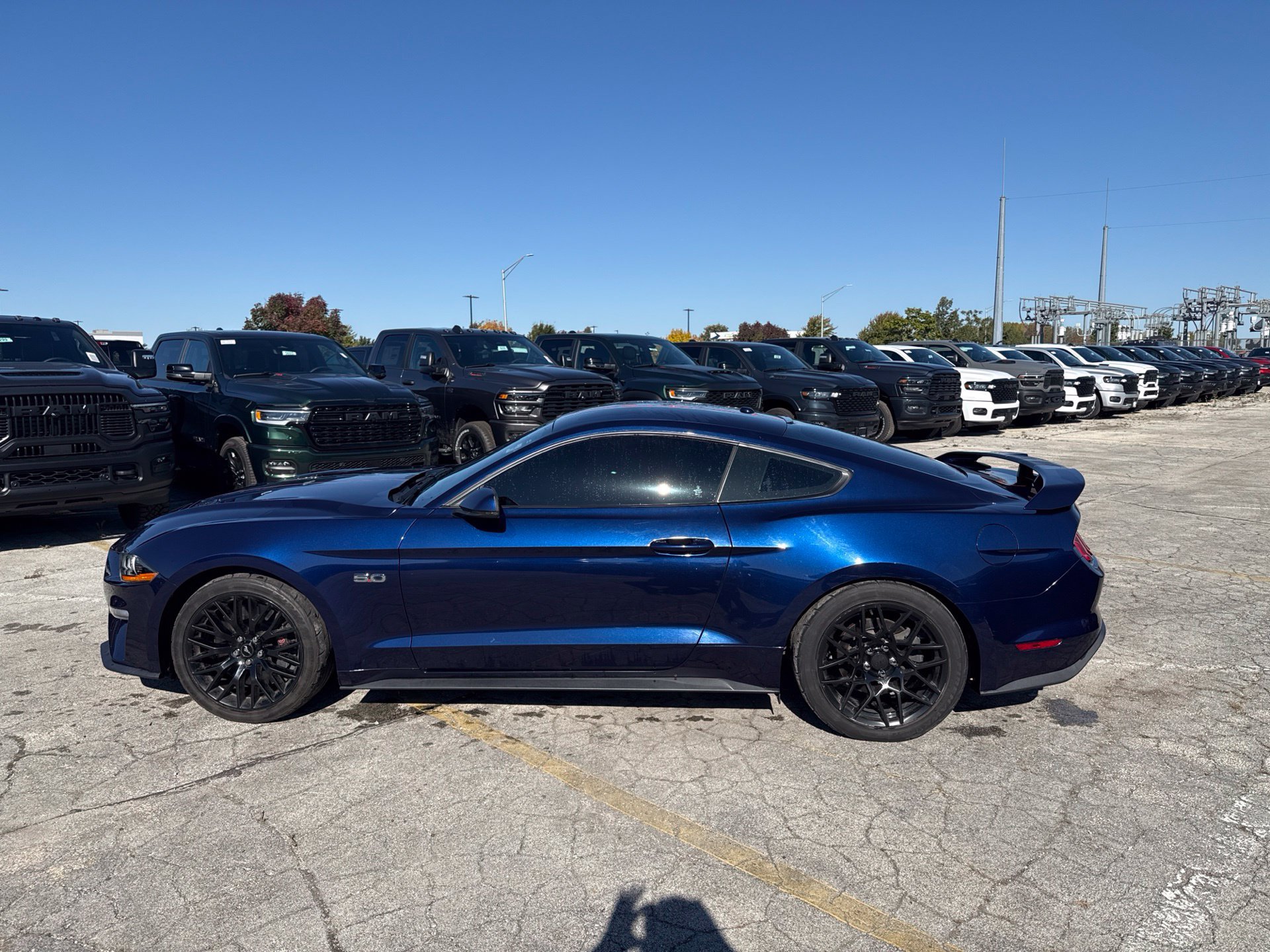 Used 2019 Ford Mustang GT Premium w/ GT Performance Package RWD image 9