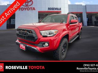 Used 2016 Toyota Tacoma SR5 w/ SR5 Appearance Package (DN) video 1
