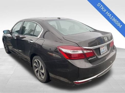 Used 2017 Honda Accord EX-L image 4
