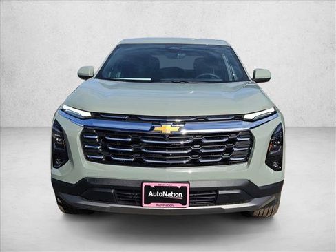 New 2026 Chevrolet Equinox LT w/ Safety and Technology Package image 6