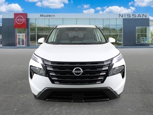 New 2026 Nissan Rogue SV w/ Cold Weather Package FWD image 8