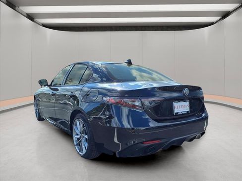 New 2025 Alfa Romeo Giulia image 5