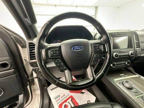 Used 2018 Ford Expedition Max Limited AWD/4WD image 9