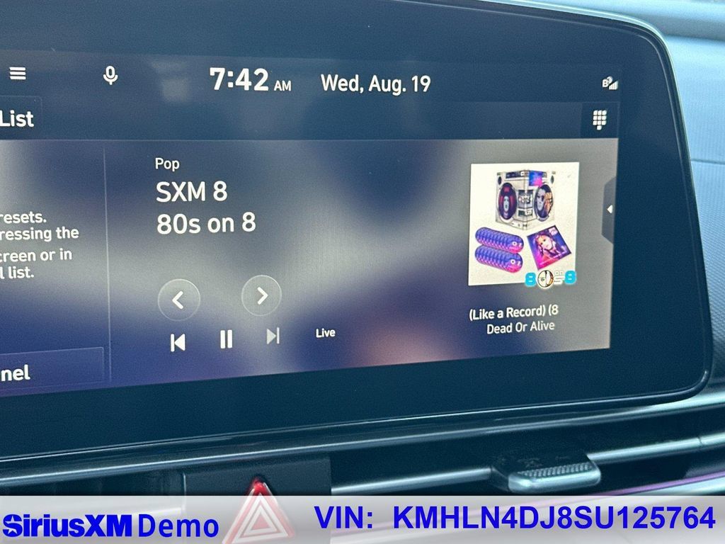 Used 2025 Hyundai Elantra Limited FWD image 36