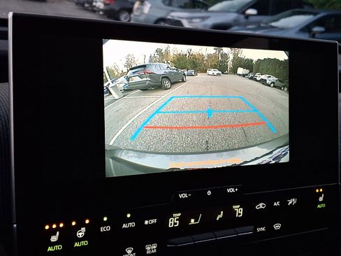 Certified 2025 Toyota bZ4X FWD image 18