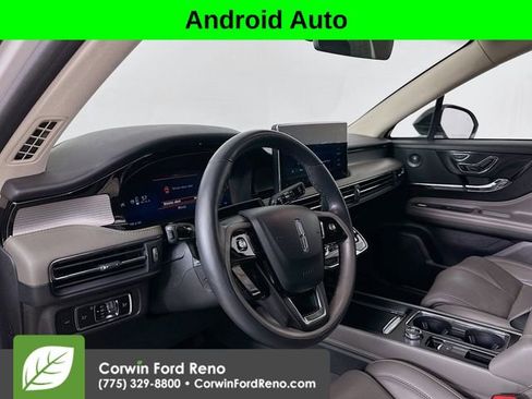 Used 2023 Lincoln Corsair Reserve w/ Equipment Group 202A image 9