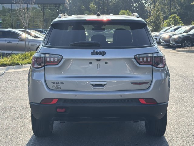 Used 2024 Jeep Compass Trailhawk AWD/4WD image 7