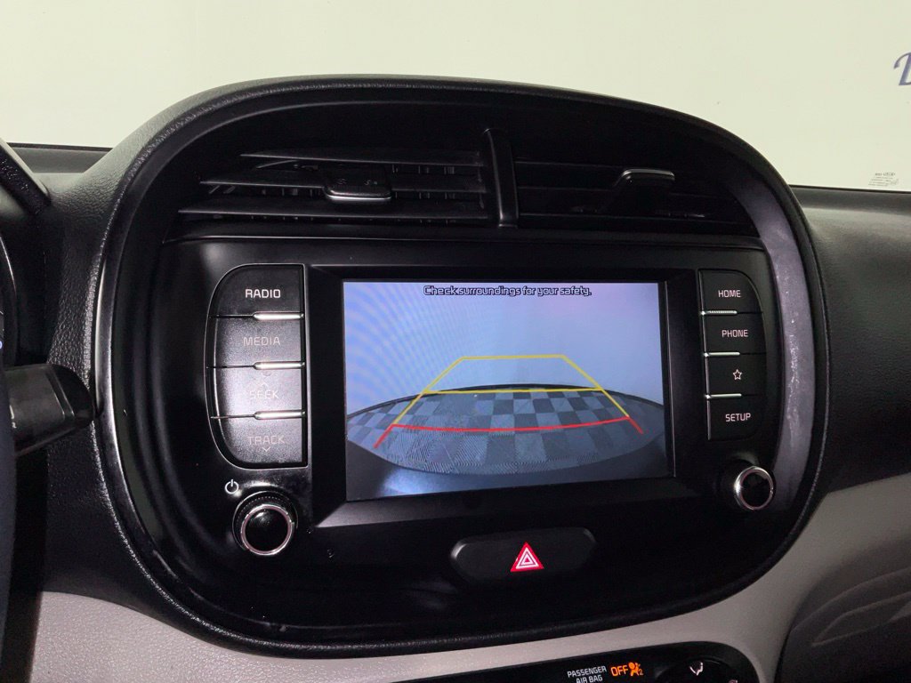 Used 2020 Kia Soul LX FWD image 22