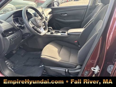 Used 2023 Nissan Sentra SV image 18