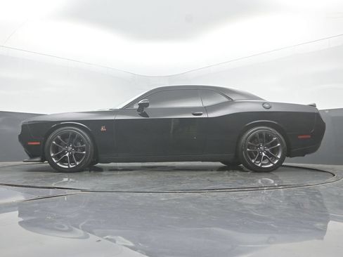 Used 2022 Dodge Challenger R/T Scat Pack RWD image 42