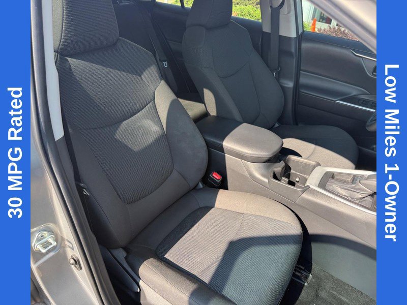 Used 2023 Toyota RAV4 LE FWD image 11