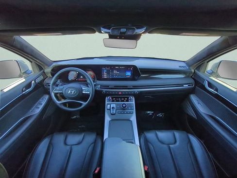 Used 2025 Hyundai Palisade Calligraphy FWD image 11
