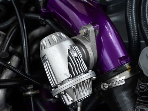 Used 2010 Nissan GT-R Premium image 38