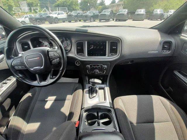Used 2021 Dodge Charger SXT w/ Blacktop Package AWD/4WD image 41