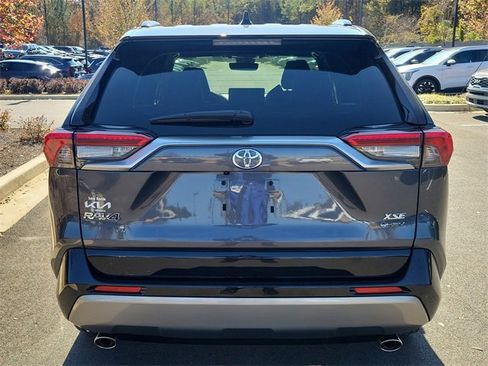 Used 2025 Toyota RAV4 XSE image 5