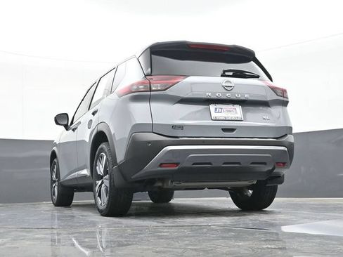 Used 2023 Nissan Rogue SL FWD image 50