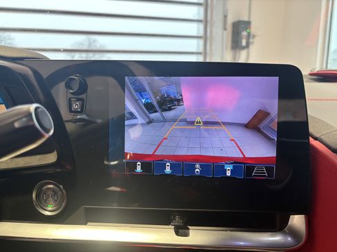 Used 2024 Chevrolet Corvette Stingray Preferred Cpe w/ Z51 Performance Package image 15