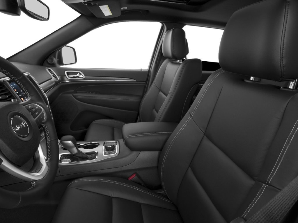 Used 2017 Jeep Grand Cherokee Limited AWD/4WD image 7