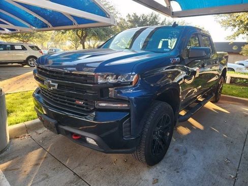 Used 2022 Chevrolet Silverado 1500 LT Trail Boss image 3