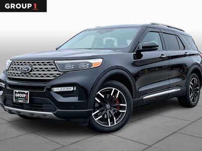 Used 2023 Ford Explorer Limited w/ Limited Technology Package