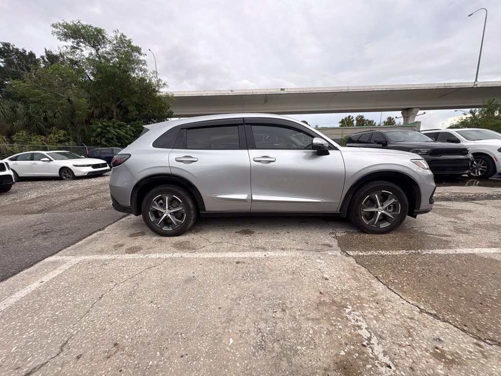 Used 2024 Honda HR-V EX-L image 2