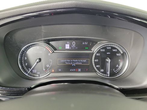 Certified 2024 Cadillac XT6 Premium Luxury w/ LPO, Floor Liner Package AWD/4WD image 26