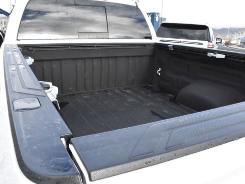 Used 2016 Toyota Tundra Limited image 27