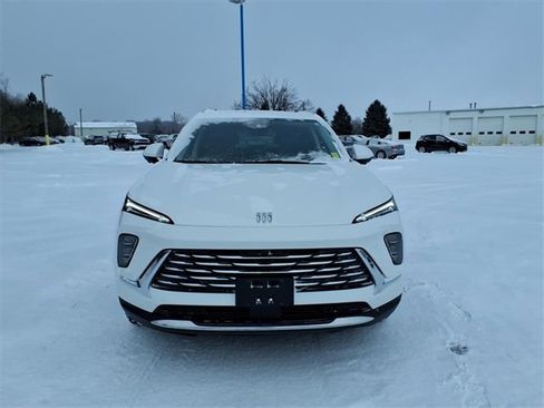 Certified 2024 Buick Envision Preferred image 2