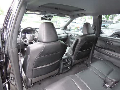 Certified 2023 Honda Passport EX-L image 14