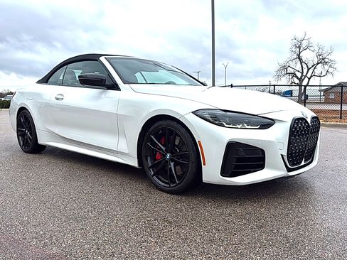 Certified 2024 BMW M440i Convertible w/ Premium Package image 3