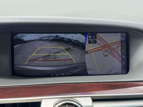 Used 2016 Lexus LS 460 w/ Comfort Package RWD image 33