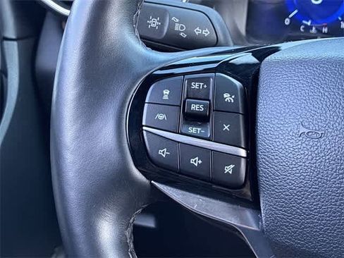 Used 2022 Ford Explorer Platinum w/ Equipment Group 601A image 26