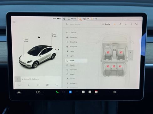 Used 2021 Tesla Model Y Long Range image 26