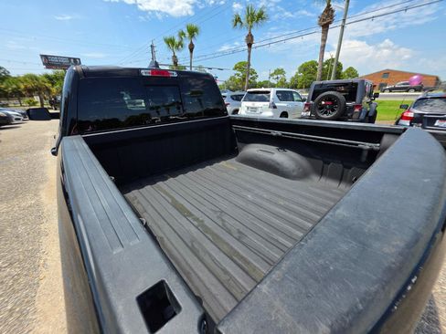 Used 2022 RAM 1500 Big Horn AWD/4WD image 30