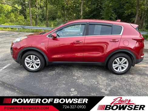 Used 2019 Kia Sportage LX AWD/4WD image 2