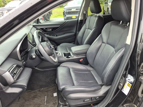 Used 2022 Subaru Outback Limited AWD/4WD image 9