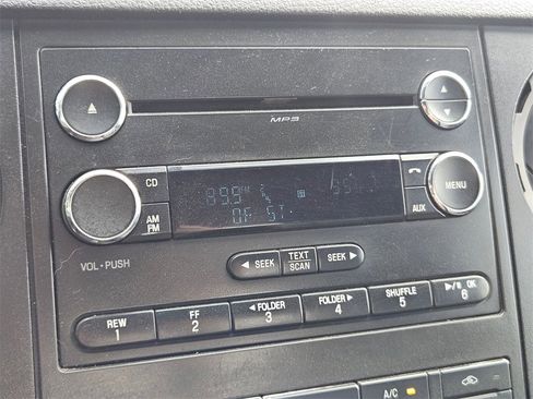 Used 2016 Ford F450 XL w/ Power Equipment Group image 21