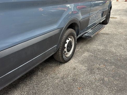 Used 2019 Ford Transit 250 148 High Roof Extended image 31