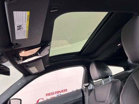 Used 2022 BMW 430i xDrive Coupe w/ M Sport Package image 21