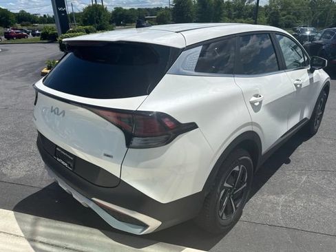 Certified 2023 Kia Sportage LX AWD/4WD image 6